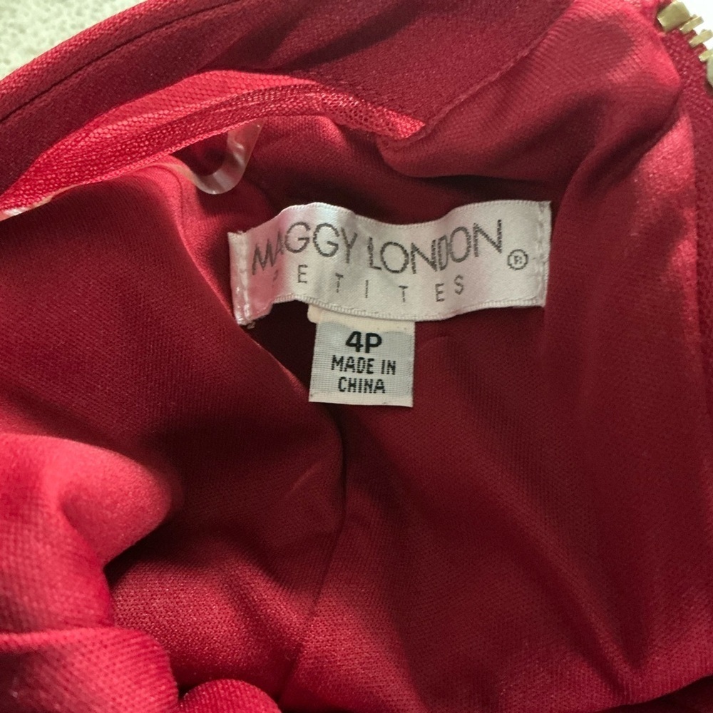 Maggy London Red Strapless Sheath Dress - Picture 7 of 9